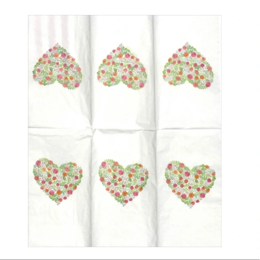 Floral Heart Guest Towel Size Napkins, 16 ct